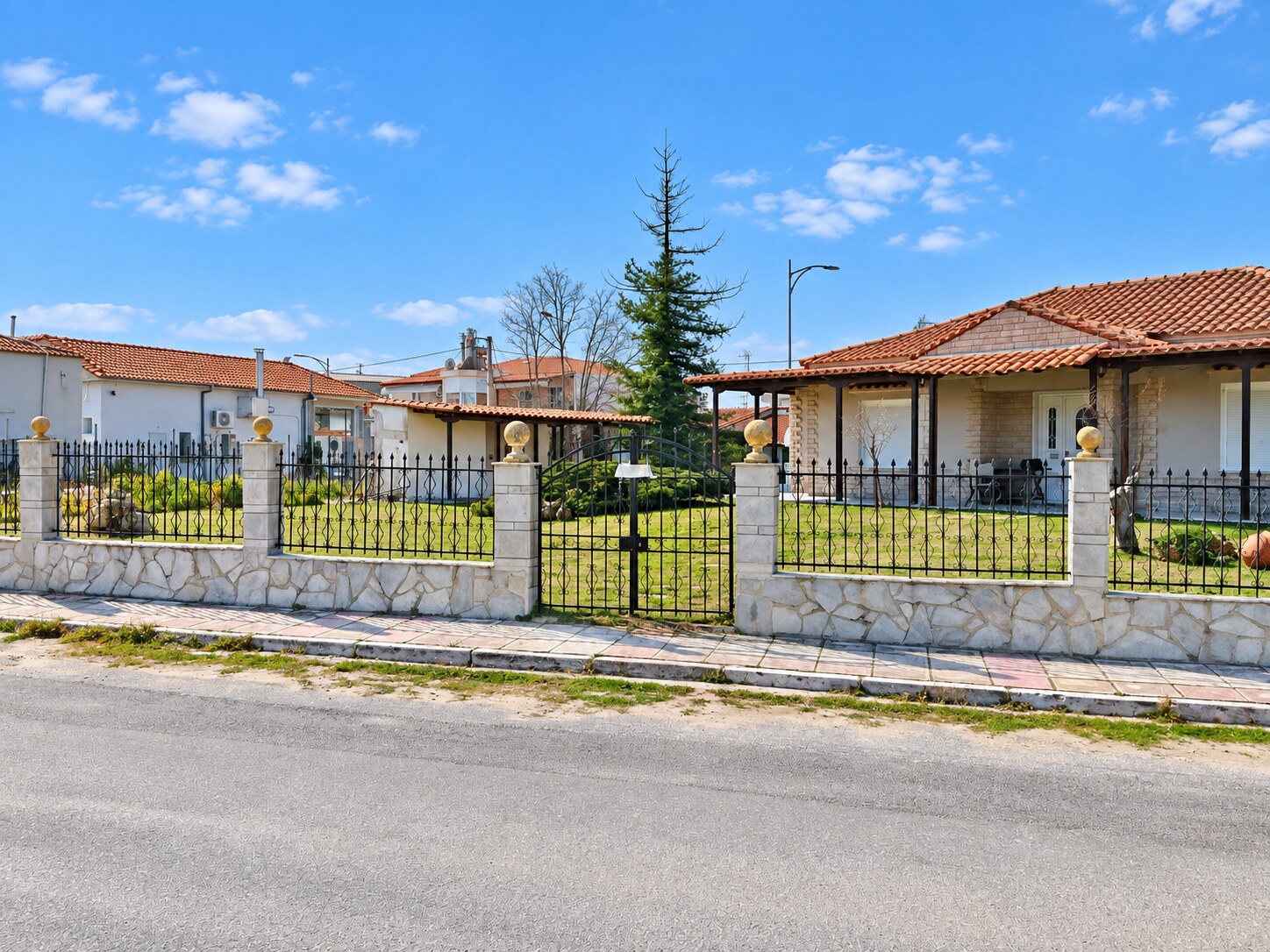 FAN-001 frontage
